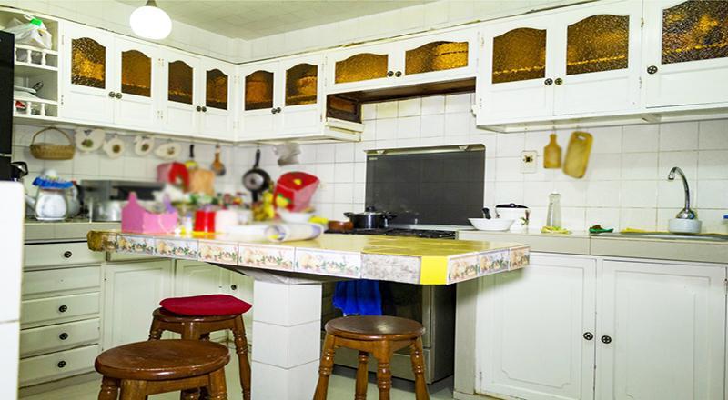VENTA DE CASA DE 3 PISOS EN AV. ZARUMILLA